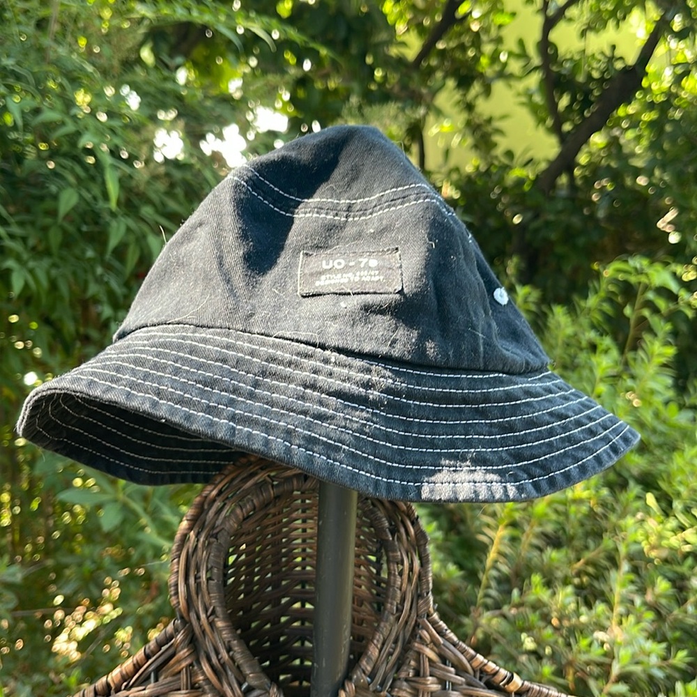 Urban Outfitters Bucket Hat - one size